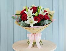 Букет цветов из:  Лилии и Розы #REPLACE_PRED# Ветлужском Костромской области
