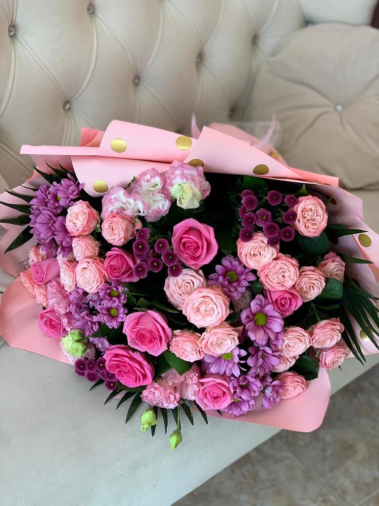 Букет цветов из: Хризантемы, Розы и Лизиантусы в Ветлужском Костромской области