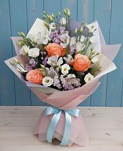 Букет цветов из:  Лизиантусы, Розы, Альстромерии и Гипсофила в Ветлужском Костромской области