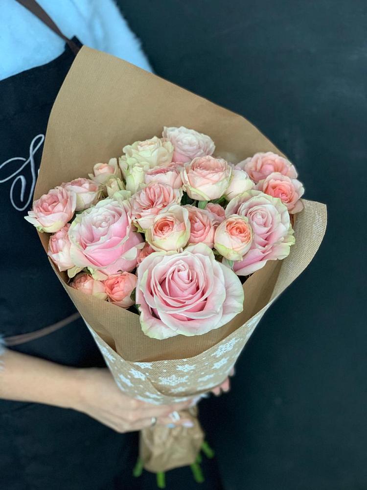 Букет цветов из: Хризантемы и Розы в Ветлужском Костромской области