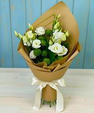 Букет цветов из:  Хризантемы и Лизиантусы в Ветлужском Костромской области