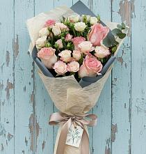 Букет цветов из:  Розы в Ветлужском Костромской области
