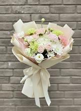 Букет цветов из:  Гвоздики, Розы, Лизиантусы и Хризантемы в Ветлужском Костромской области