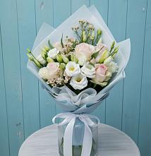 Букет цветов из:  Розы и Лизиантусы в Ветлужском Костромской области