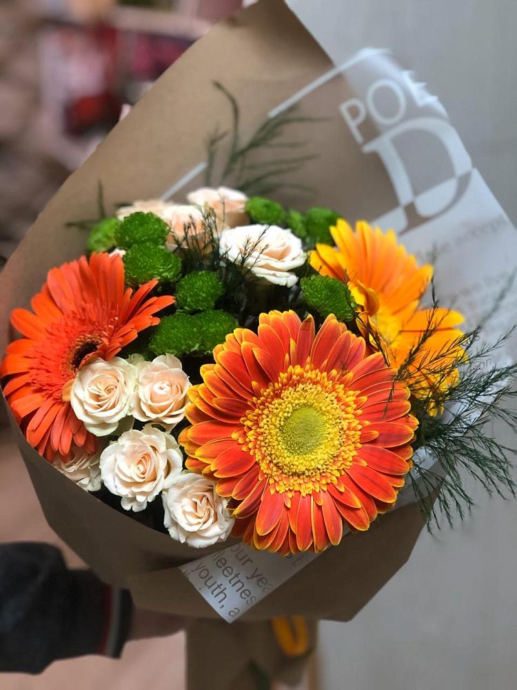 Букет цветов из: Герберы, Хризантемы и Розы в Ветлужском Костромской области