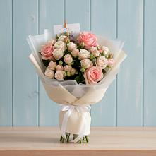 Букет цветов из:  Розы #REPLACE_PRED# Ветлужском Костромской области