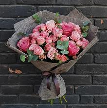 Букет цветов из:  Розы #REPLACE_PRED# Ветлужском Костромской области